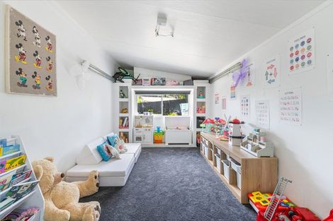 Photo of property in 46a Elliston Crescent, Stanmore Bay, Whangaparaoa, 0932