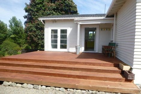 Photo of property in 33 Toi Street, Otaki Beach, Otaki, 5512
