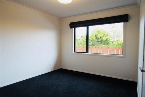 Photo of property in 14a Omata Road, Westown, New Plymouth, 4310