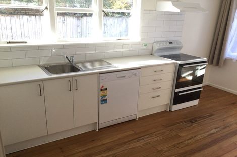 Photo of property in 208 Te Atatu Road, Te Atatu South, Auckland, 0610