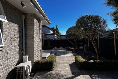 Photo of property in 4/230 Springfield Road, St Albans, Christchurch, 8014