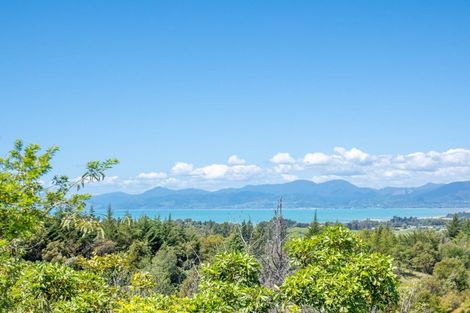 Photo of property in 62 Stagecoach Road, Upper Moutere, 7173