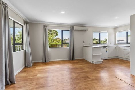 Photo of property in 38 Campbell Avenue, Paraparaumu, 5032