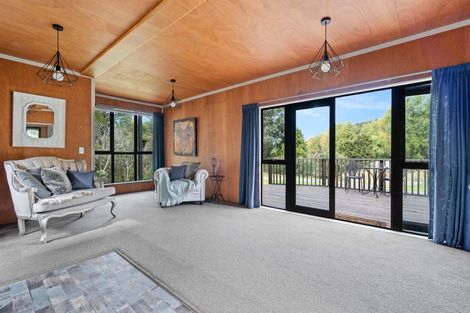 Photo of property in 90 Hoeke Road, Carrington, Carterton, 5791