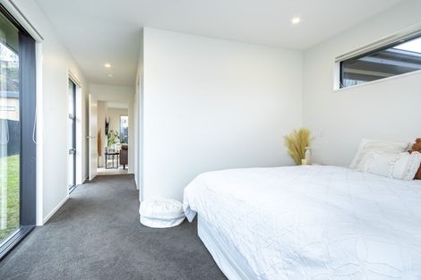 Photo of property in 7 Patton Place, Arrowtown, 9302