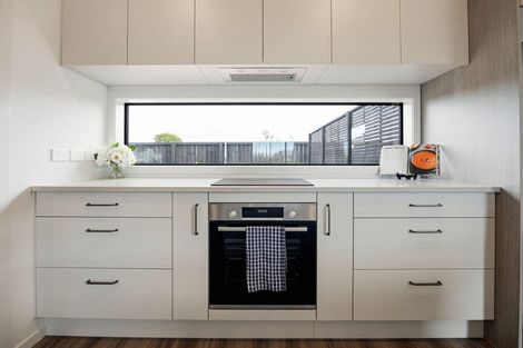 Photo of property in 44 Norfolk Drive, Cambridge, 3434