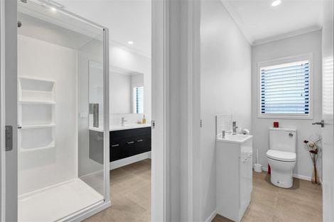 Photo of property in 5a Amy Way, Bell Block, New Plymouth, 4312