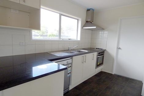 Photo of property in 18 Stoll Place, Clendon Park, Auckland, 2103