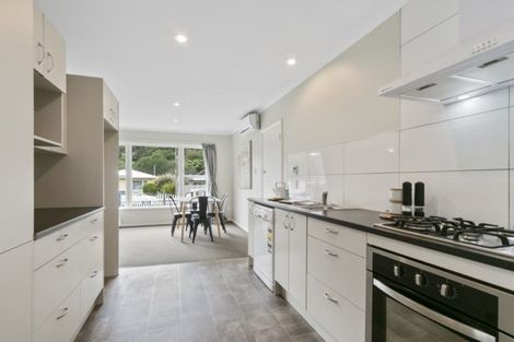 Photo of property in 22 Sunny Grove, Wainuiomata, Lower Hutt, 5014