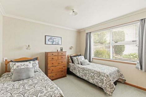 Photo of property in 71 Clawton Street, Westown, New Plymouth, 4310