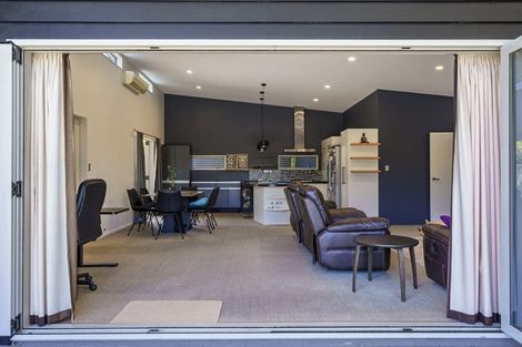 Photo of property in 7a Chester Place, Taradale, Napier, 4112