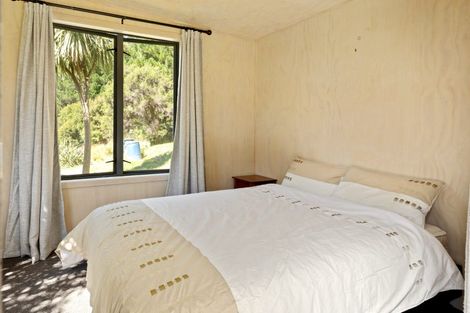 Photo of property in Waitaria Bay, Waitaria Bay, Picton, 7282