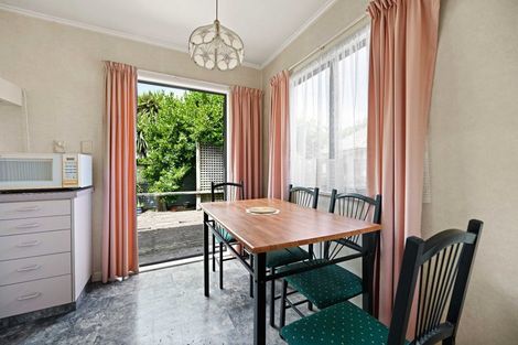 Photo of property in 13 Wingate Street, Bader, Hamilton, 3206