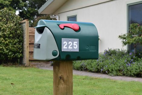 Photo of property in 225 Belvedere Road, Carterton, 5713