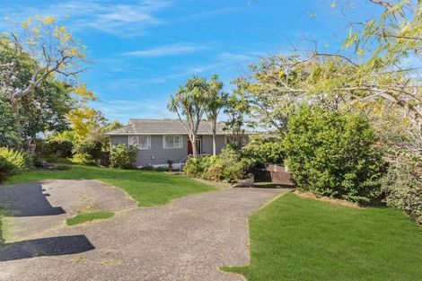 Photo of property in 24 Leaver Place, Weymouth, Auckland, 2103