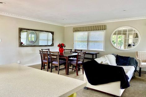 Photo of property in 36 Montgomery Avenue, Rothesay Bay, Auckland, 0630