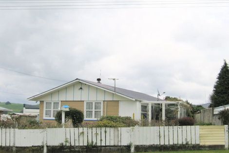 Photo of property in 32 Thomas Crescent, Western Heights, Rotorua, 3015