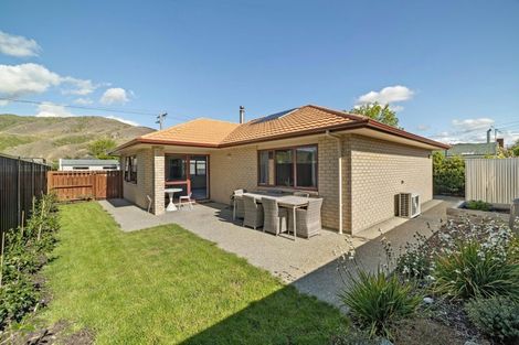 Photo of property in 19 Erris Street, Cromwell, 9310