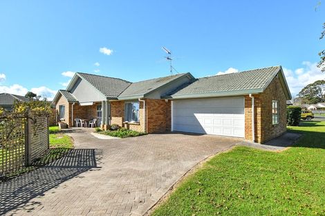 Photo of property in 33 Sheriff Place, Randwick Park, Auckland, 2105