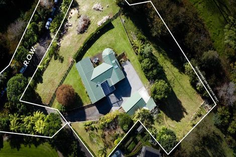 Photo of property in 62e Poplar Grove, Whalers Gate, New Plymouth, 4310