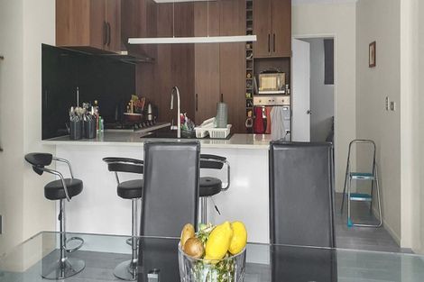 Photo of property in 58a Staveley Avenue, Mount Roskill, Auckland, 1041