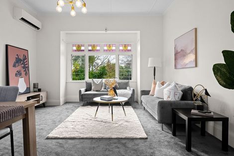 Photo of property in 8 Pembroke Lane, Hamilton Lake, Hamilton, 3204