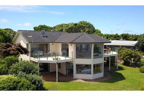 Photo of property in 56 Rangitane Loop Road, Kerikeri, 0294