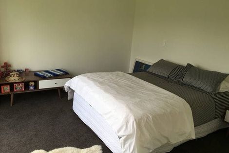 Photo of property in 29d Eastview Road, Glen Innes, Auckland, 1072