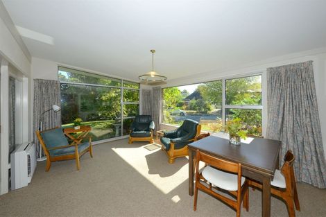 Photo of property in 15 Guinness Crescent, Ilam, Christchurch, 8041