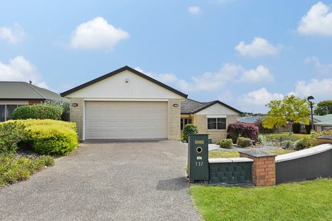Photo of property in 137 Rototuna Road, Rototuna, Hamilton, 3210