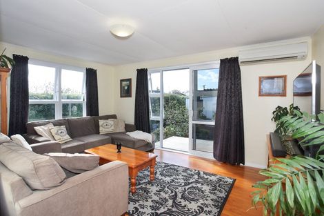 Photo of property in 10 Kittyhawk Row, Bulls, 4818