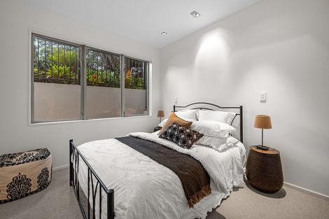 Photo of property in 1/7 The Promenade, Takapuna, Auckland, 0622