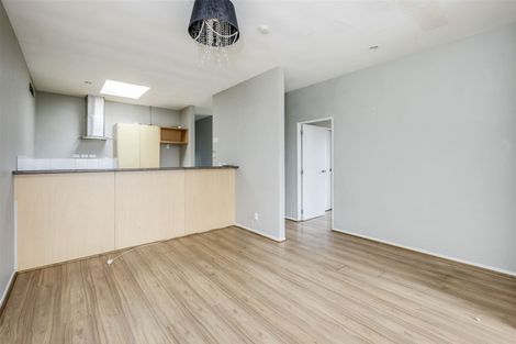 Photo of property in 2/167 Whitney Street, Blockhouse Bay, Auckland, 0600