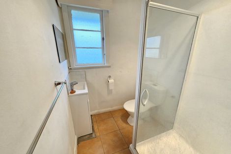 Photo of property in 14 Melrose Road East, Hillsborough, Auckland, 1042