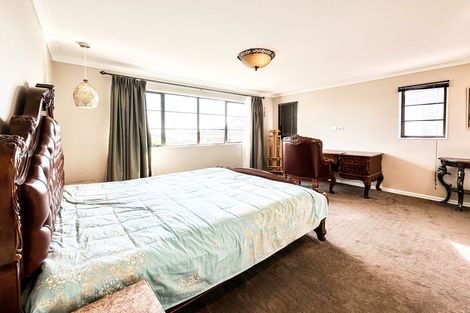 Photo of property in 25a Rothesay Bay Road, Rothesay Bay, Auckland, 0630