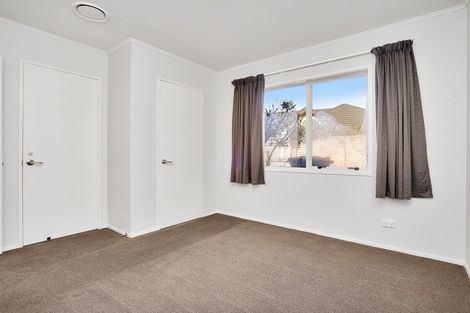 Photo of property in 10 Admiral Crescent, Flagstaff, Hamilton, 3210