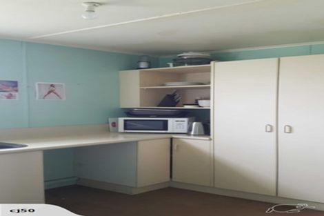 Photo of property in 19 Holland Crescent, Bulls, 4818