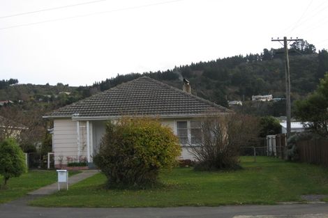 Photo of property in 45 Albertson Avenue, Port Chalmers, 9023
