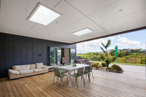 Photo of property in 127 Te Huia Drive, Flagstaff, Hamilton, 3210