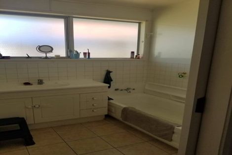 Photo of property in 48 Sale Street, Cockle Bay, Auckland, 2014