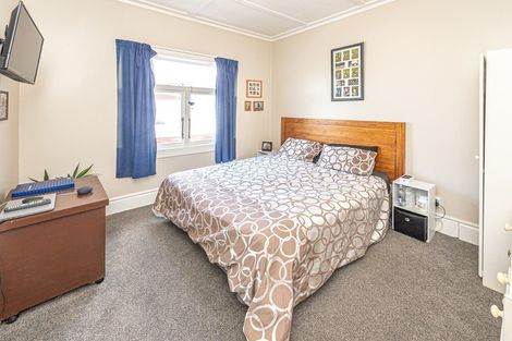 Photo of property in 6 Central Avenue, Gonville, Whanganui, 4501