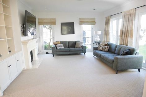 Photo of property in 74 Wai-iti Terrace, Bryndwr, Christchurch, 8052