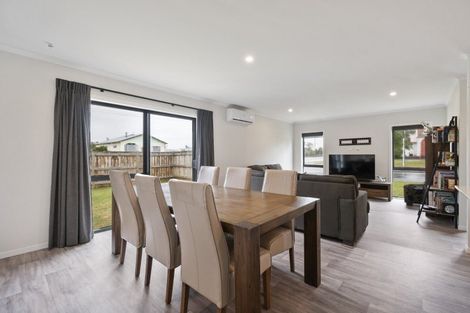 Photo of property in 61 Wilson Street, Bulls, 4818