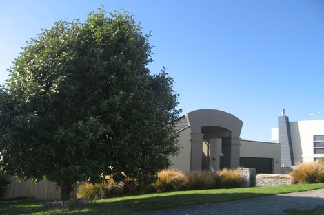 Photo of property in 18 The Masthead, Whitby, Porirua, 5024