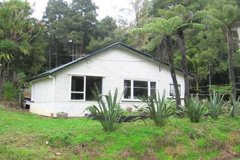 Photo of property in 39 Western Road, Laingholm, Auckland, 0604