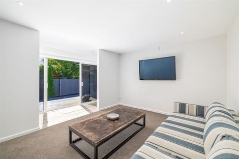 Photo of property in 16 Englefield Road, Belfast, Christchurch, 8051