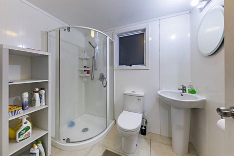 Photo of property in 1/25 Grande Vue Road, Hillpark, Auckland, 2102