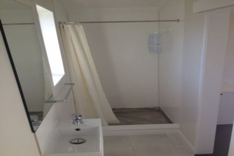 Photo of property in 11 Forbes Road, Favona, Auckland, 2024