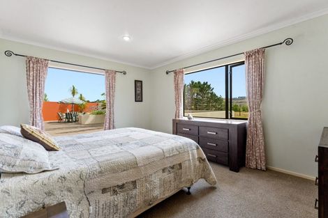 Photo of property in 1224 State Highway 16, Waimauku, 0883