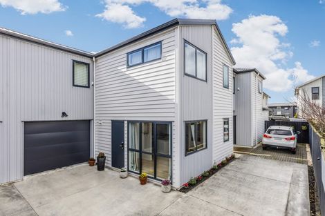 Photo of property in 27c Megan Avenue, Pakuranga Heights, Auckland, 2010